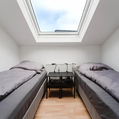 Feworld Living -
